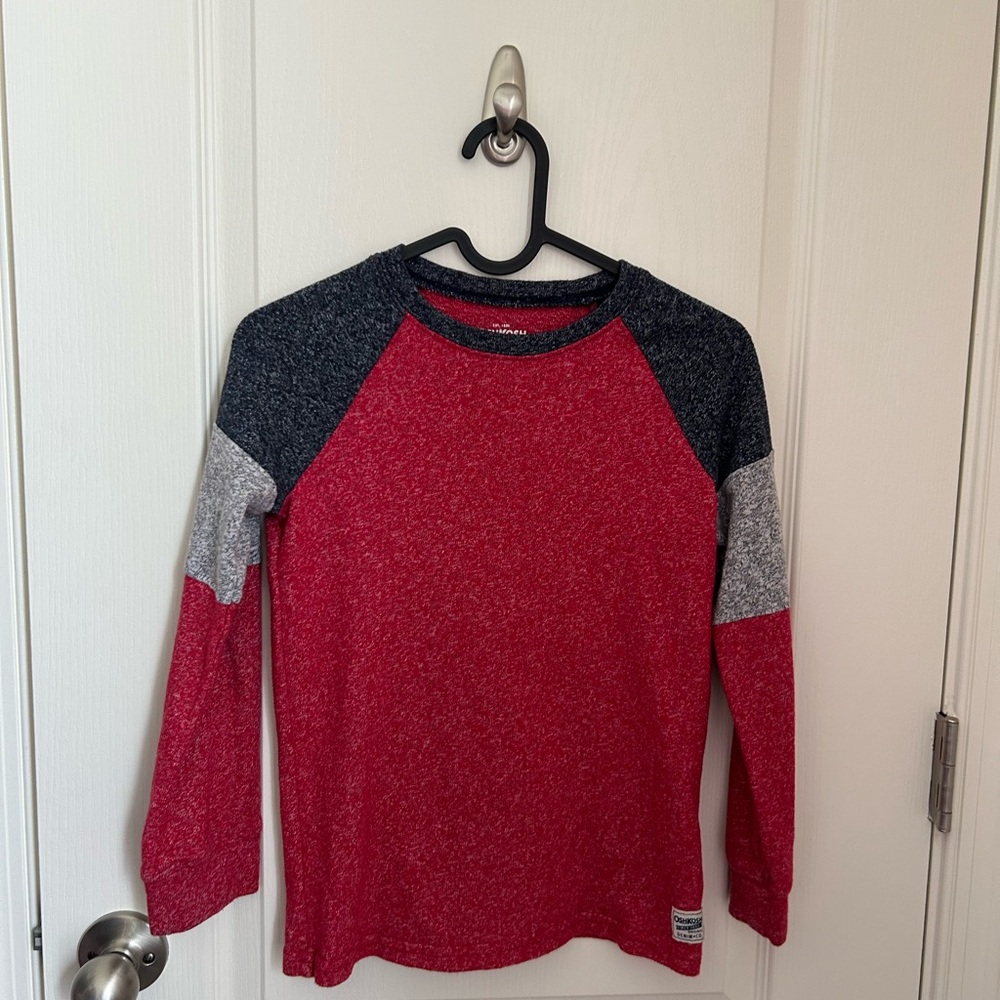 OshKosh Boys Sweater Size 8 red Knit Pullover Long Sleeve Warm Casual Excellent!